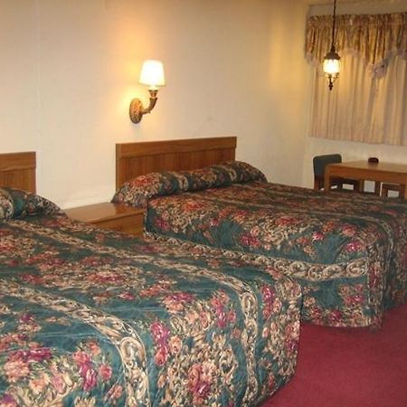 Mountain Trail Inn Logan Ruang foto